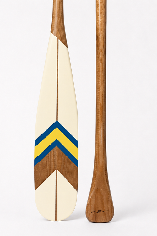 Bahr Paddle 01 in a close-up image showing the sleek design and grip details of this high-quality sports paddle.